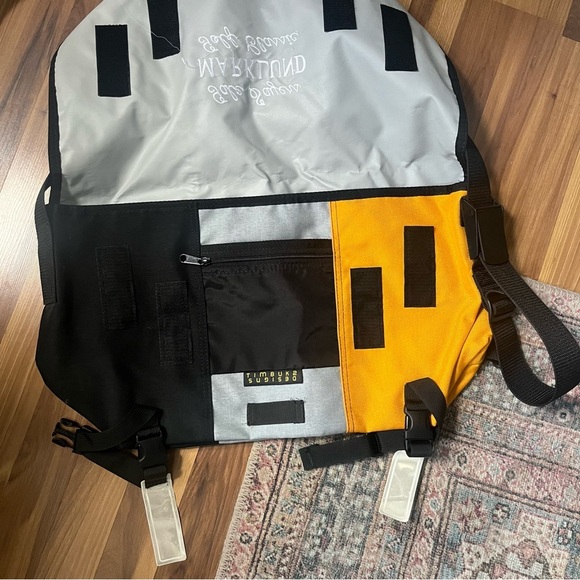 Timbuk2 Motorola Embroidered Black Yellow Gray Colorblock Messenger Bag - Picture 3 of 6